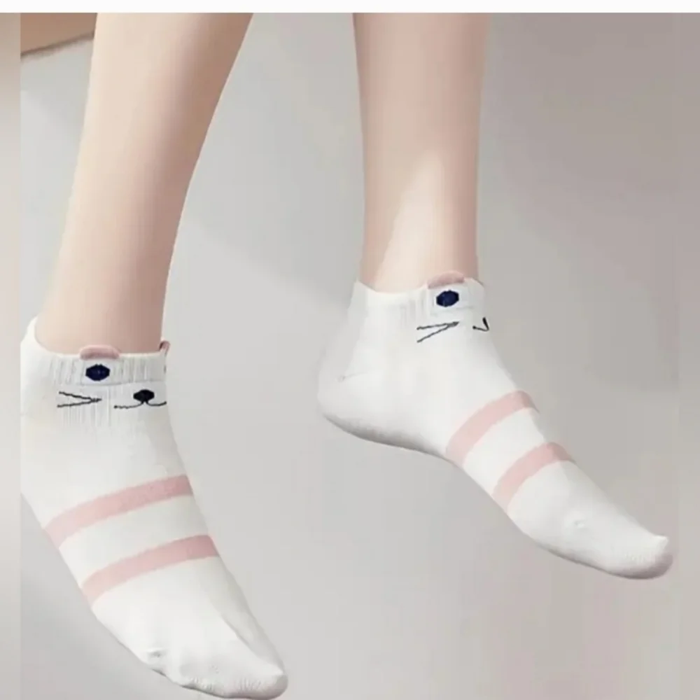 5 pairs Adorable Cartoon Cat Print Novelty Ankle Socks